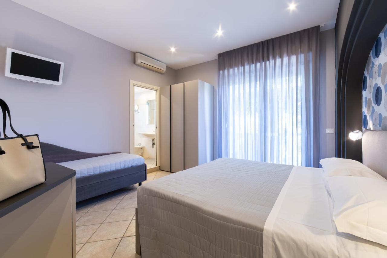 Hotel Parco Milano Marittima Exterior foto